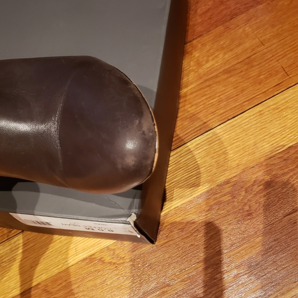 Vince Camuto Brown Ankle Booties - Picture 6 of 10